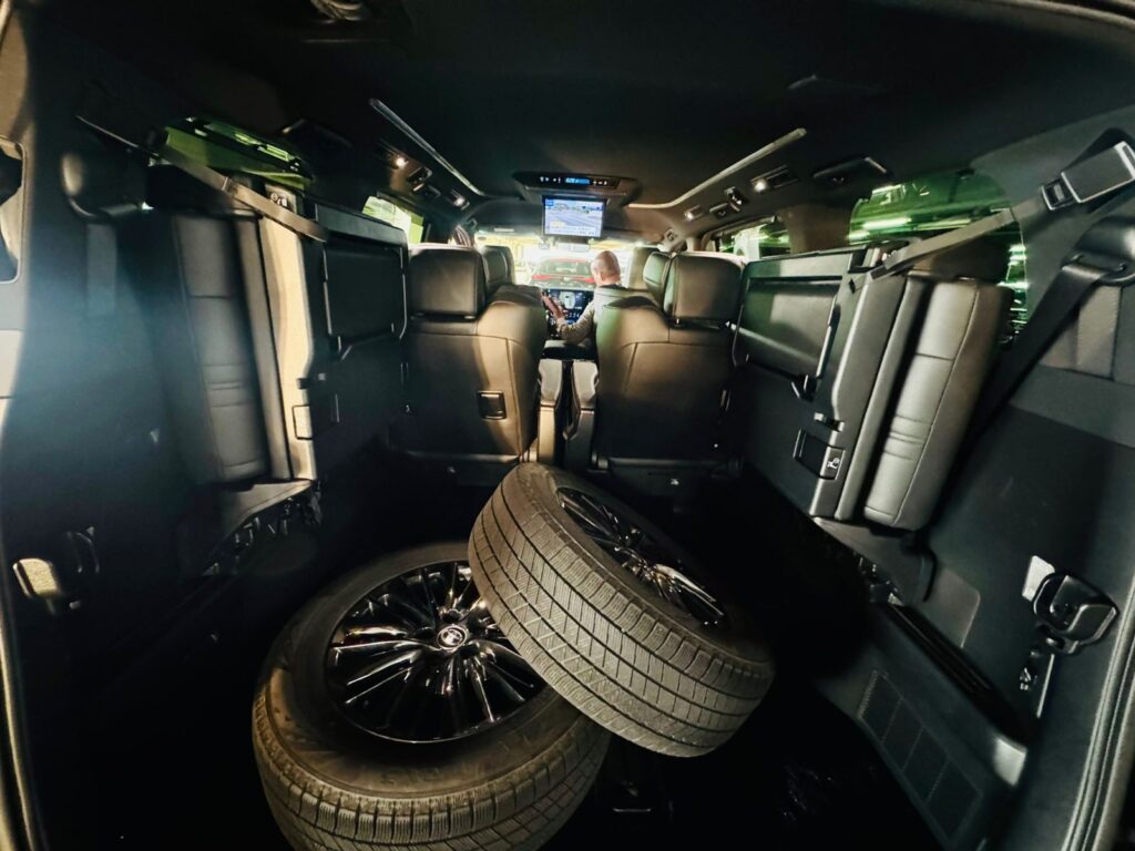 Alphard hybrid (14)