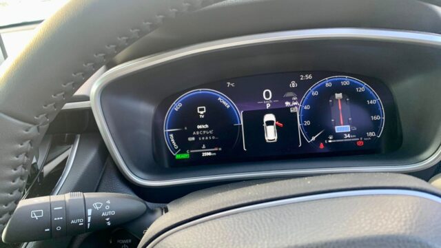 toyota cross hybrid (7)