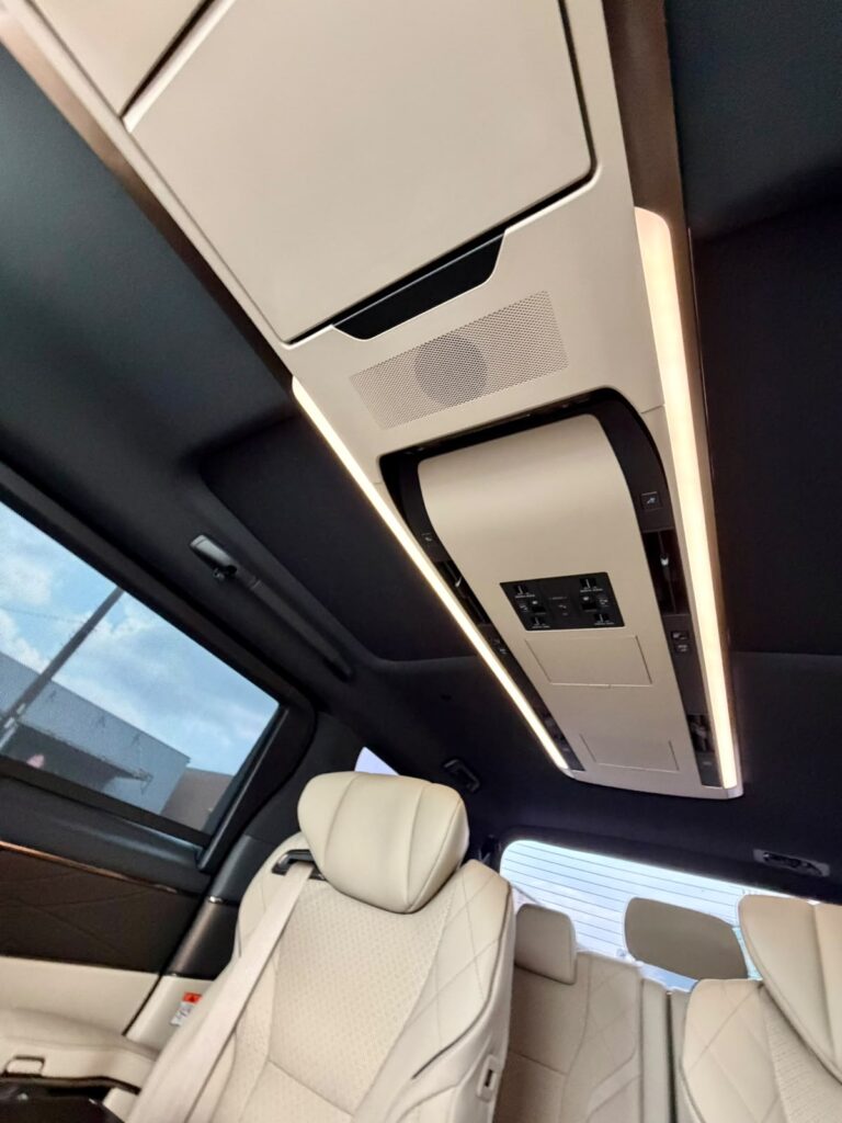 Totyota Alphard (5)