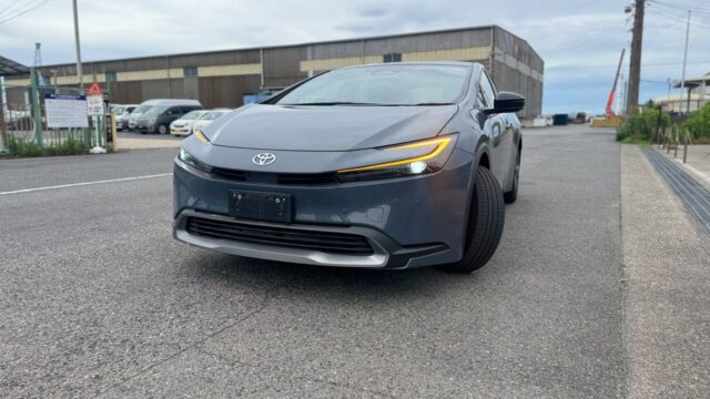 Toyoya Prius U (7)